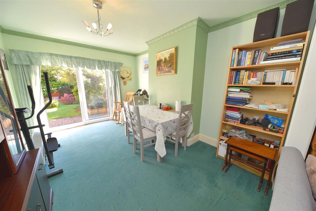 Property photo 2 of 24 Dining1.Jpg