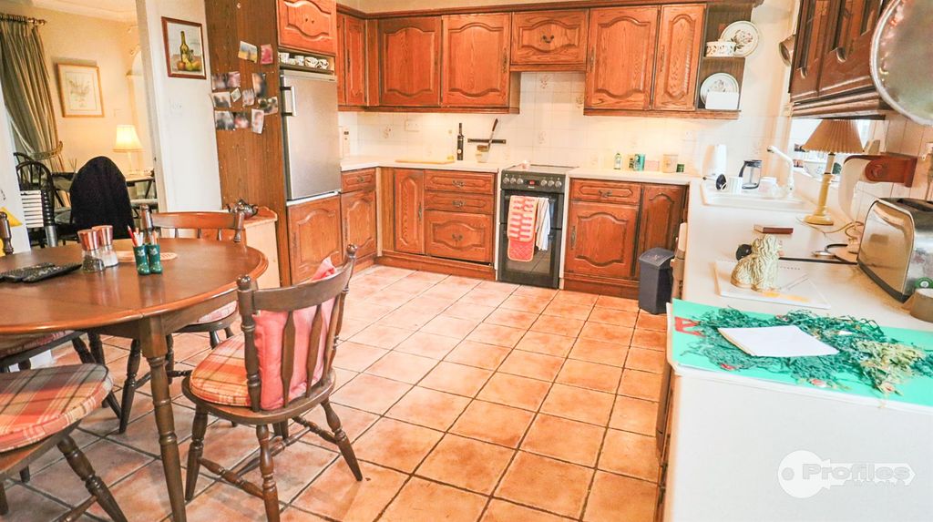 Property photo 3 of 38 Img_8800.Jpg