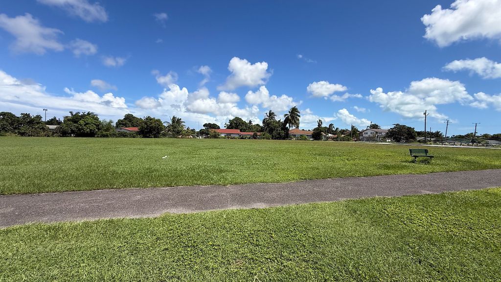 Property photo 3 of 9