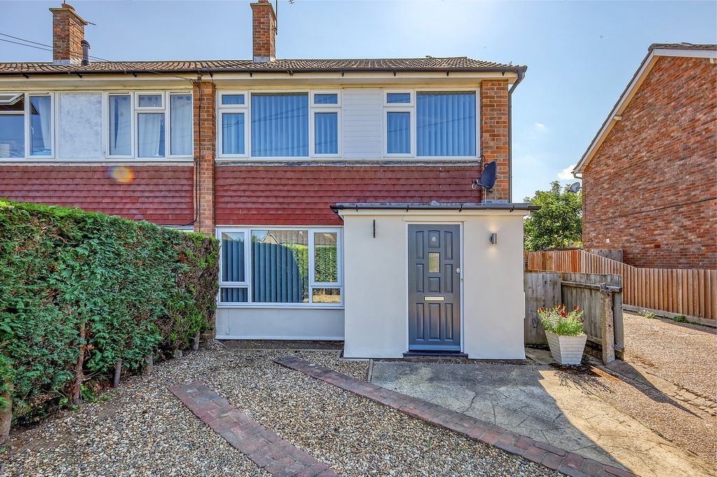 Property photo 1 of 13