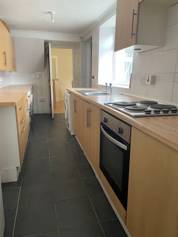 Property photo 2 of 8