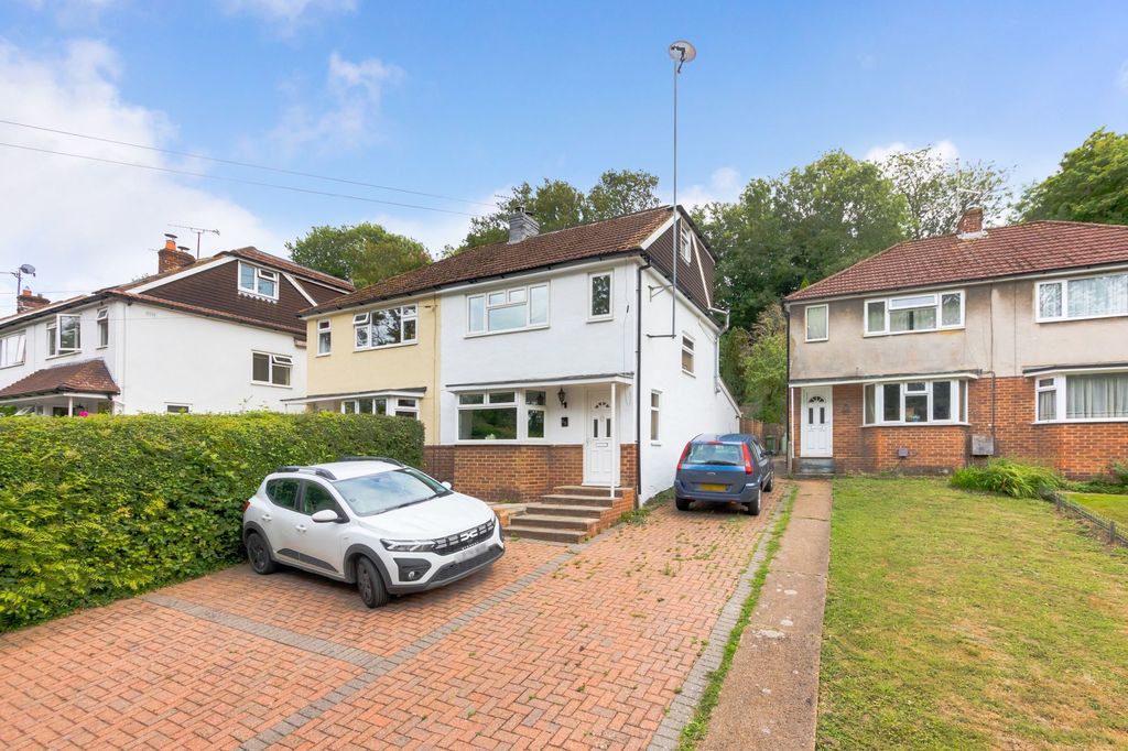 Property photo 1 of 22