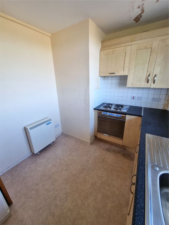 Property photo 3 of 13 Picture No. 07