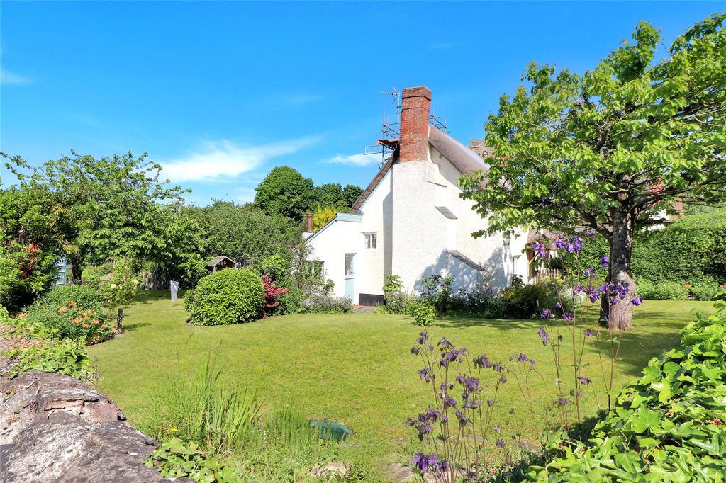 Property photo 3 of 14 3 - Picture No. 02
