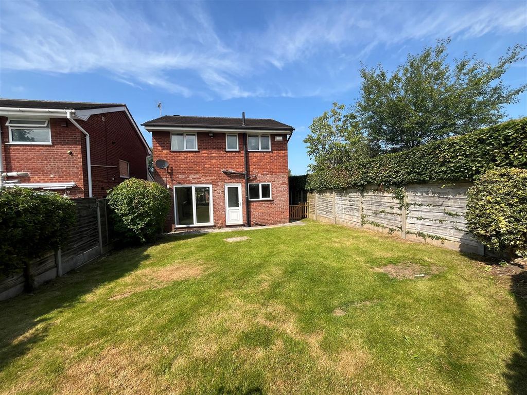 Property photo 2 of 14