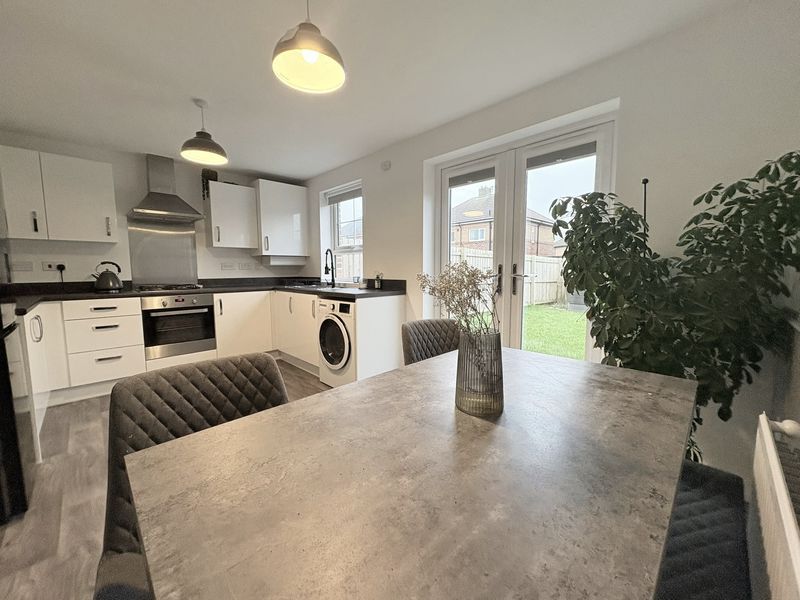 Property photo 2 of 13 Photo 12