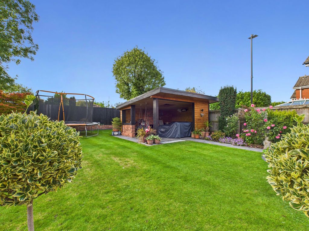 Property photo 2 of 29