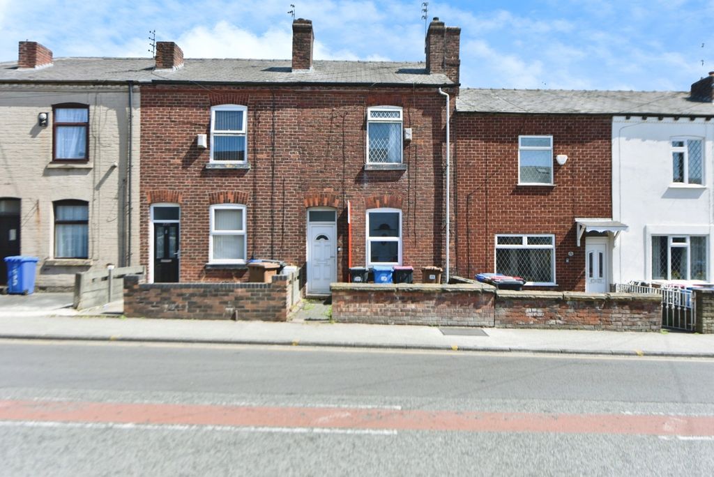 Property photo 1 of 16 Front