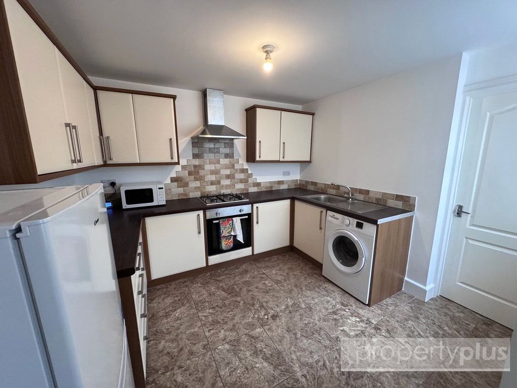 Property photo 3 of 14 Picture No. 05
