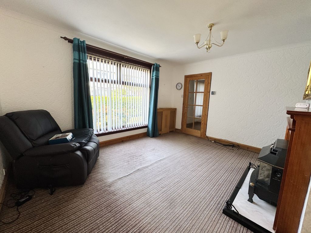Property photo 2 of 15 Img_4591