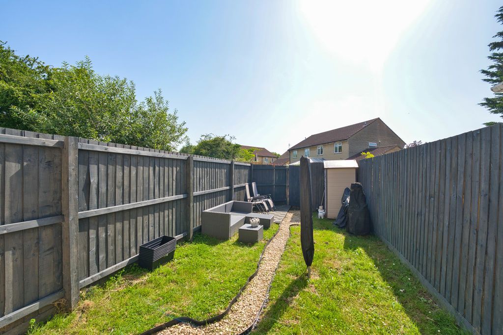 Property photo 2 of 12 Photo 1