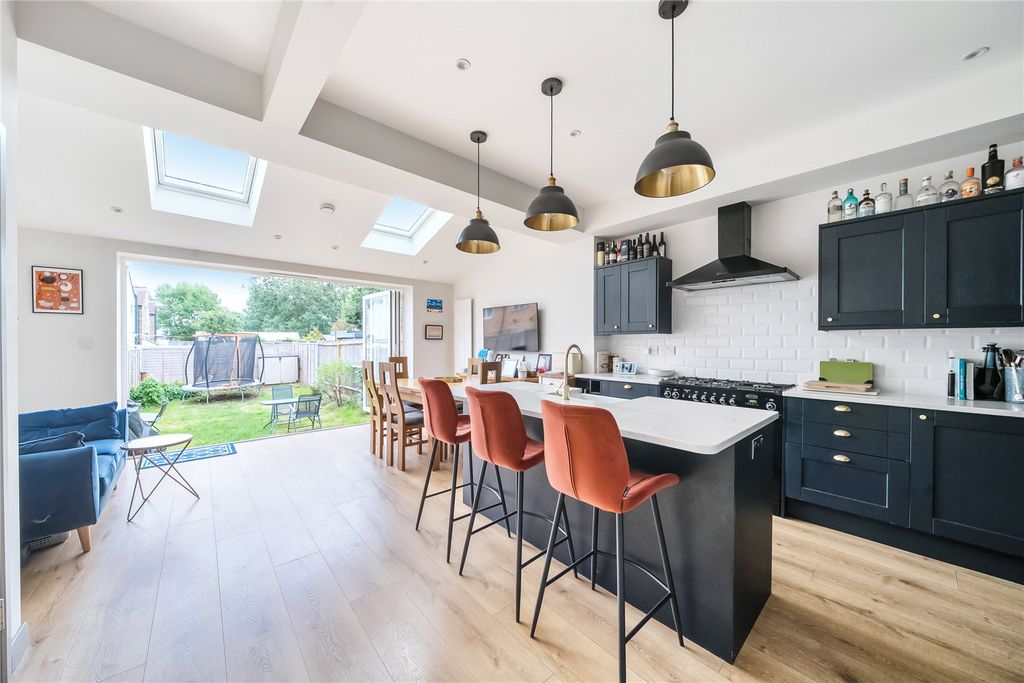 Property photo 1 of 13 Picture No. 13