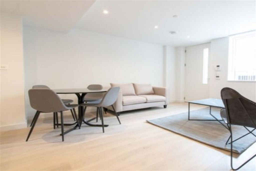 Property photo 2 of 6 (Main)