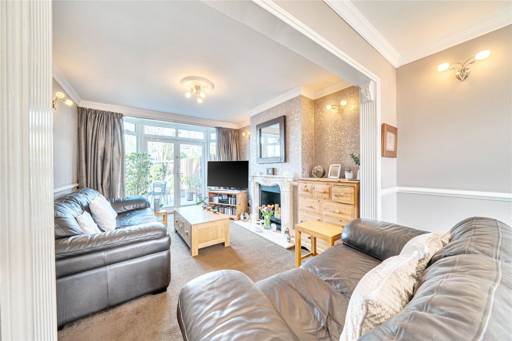 Property photo 3 of 20 Picture No. 11