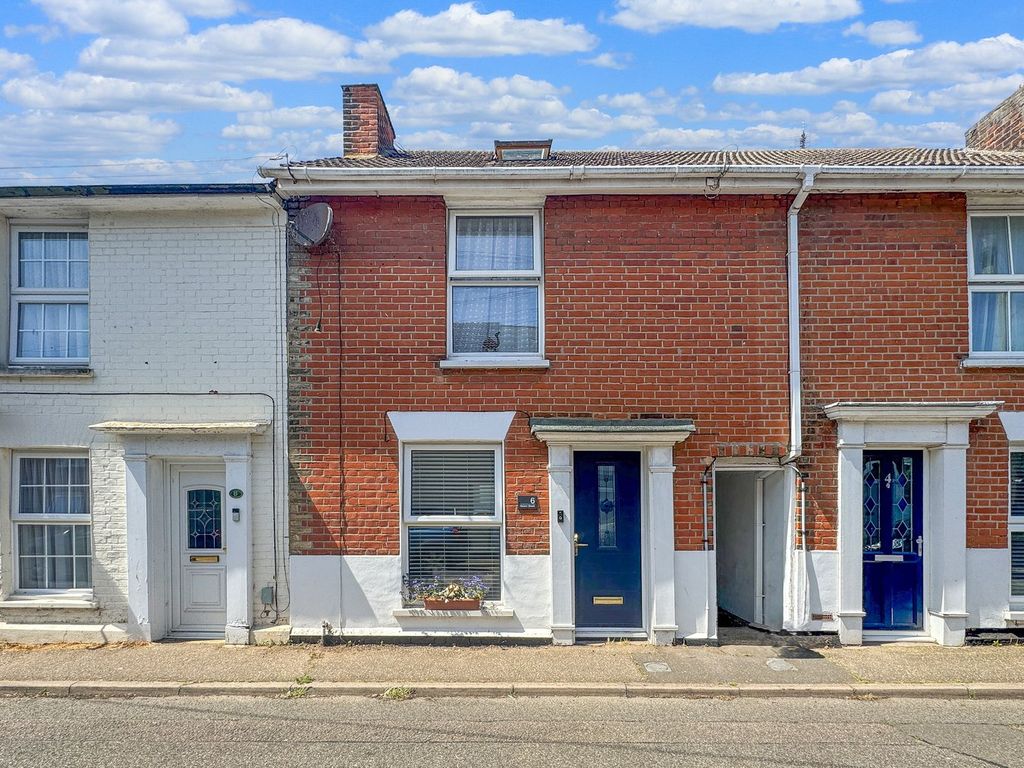 Property photo 1 of 17