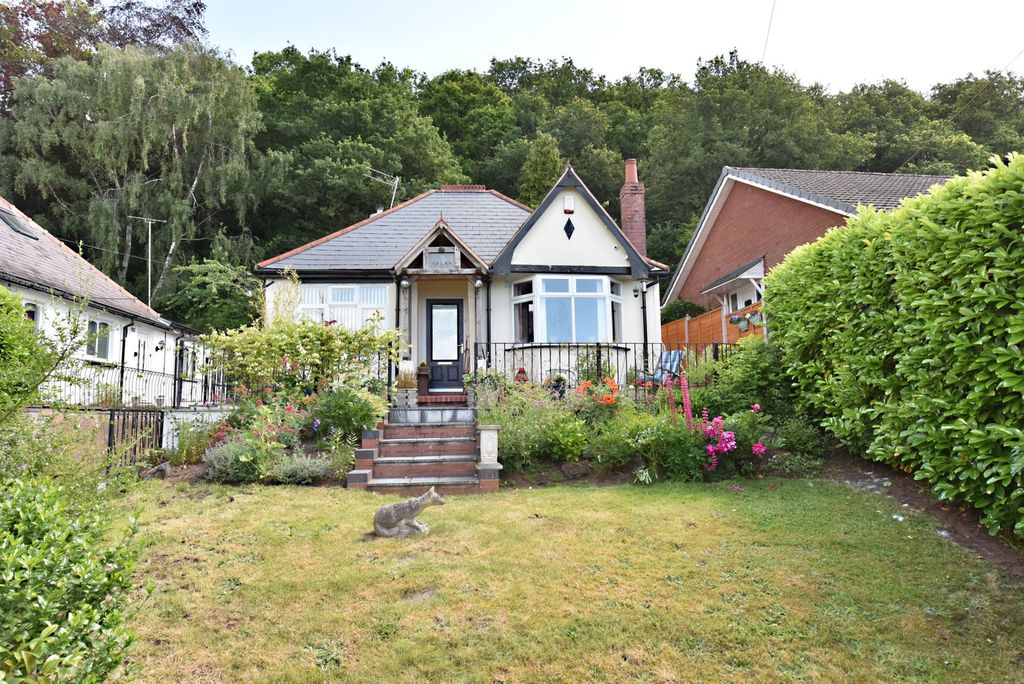 Property photo 1 of 30