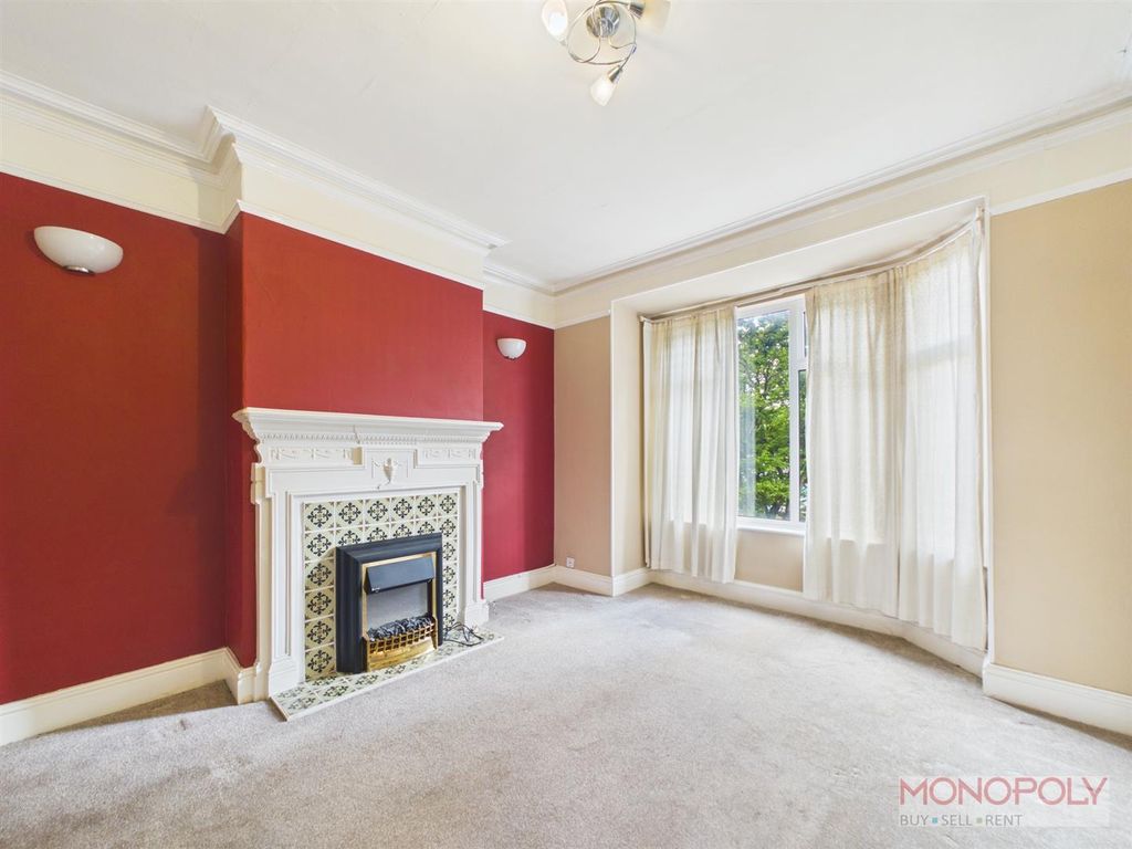 Property photo 2 of 20 Cam03815G0-Pr0426-Still002.Jpg