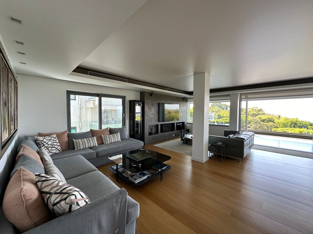 Property photo 3 of 30