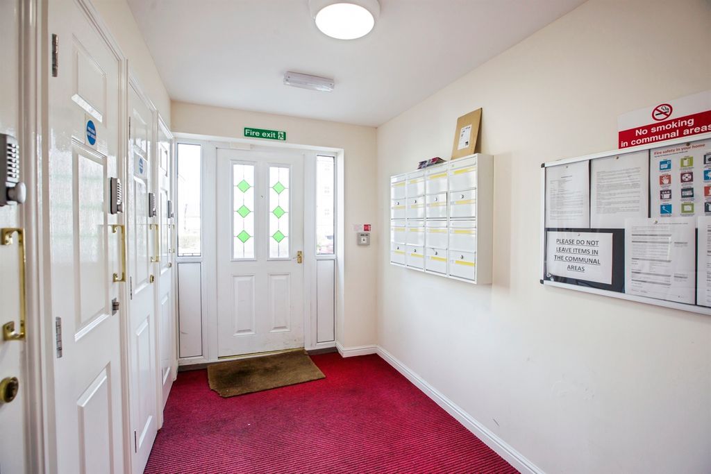 Additional image 5 of 2 bed flat for saleBishopdale Court, Halifax HX1