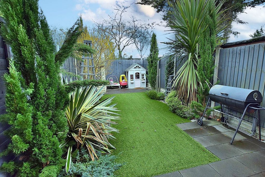 Property photo 3 of 10 Picture No. 26