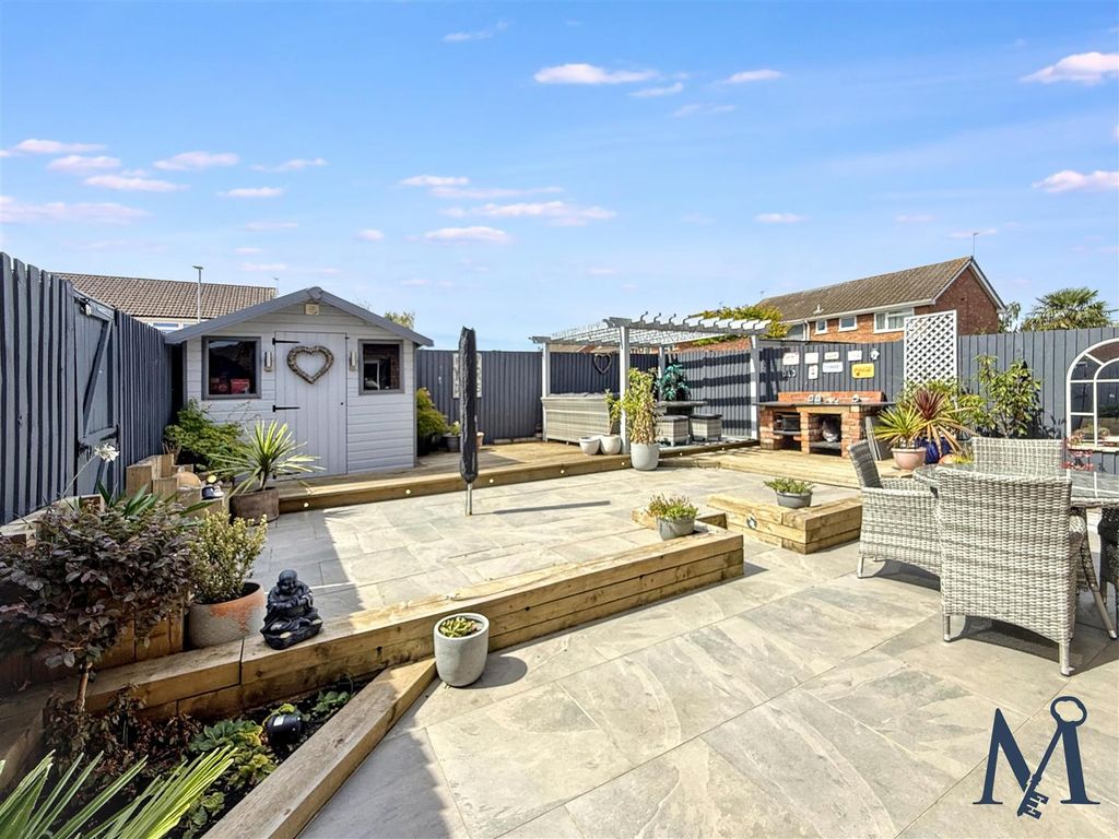 Property photo 2 of 24 Rear Garden