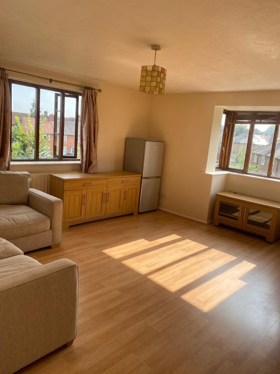 Property photo 1 of 1