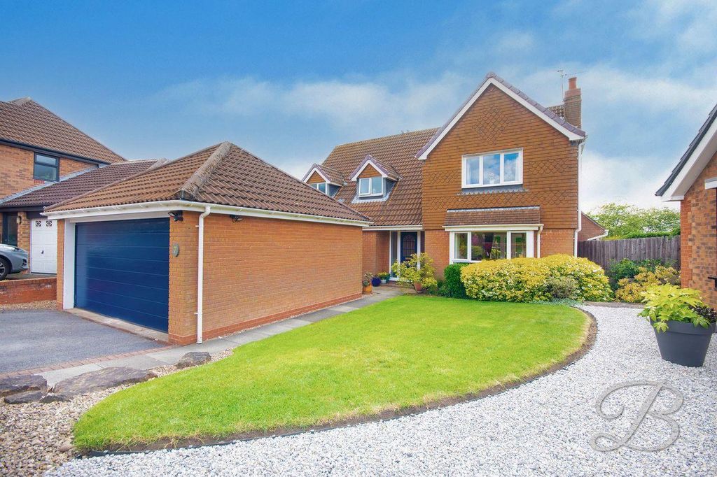 Property photo 1 of 28 Dir8T5Sw.Jpg