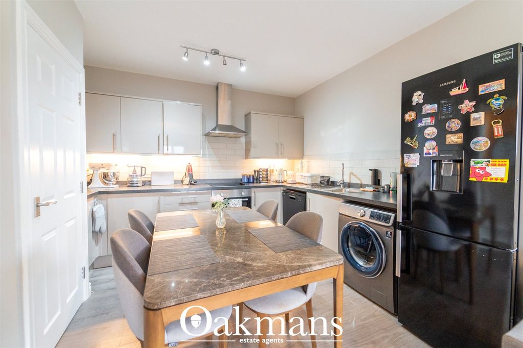 Property photo 3 of 18 Picture No. 04