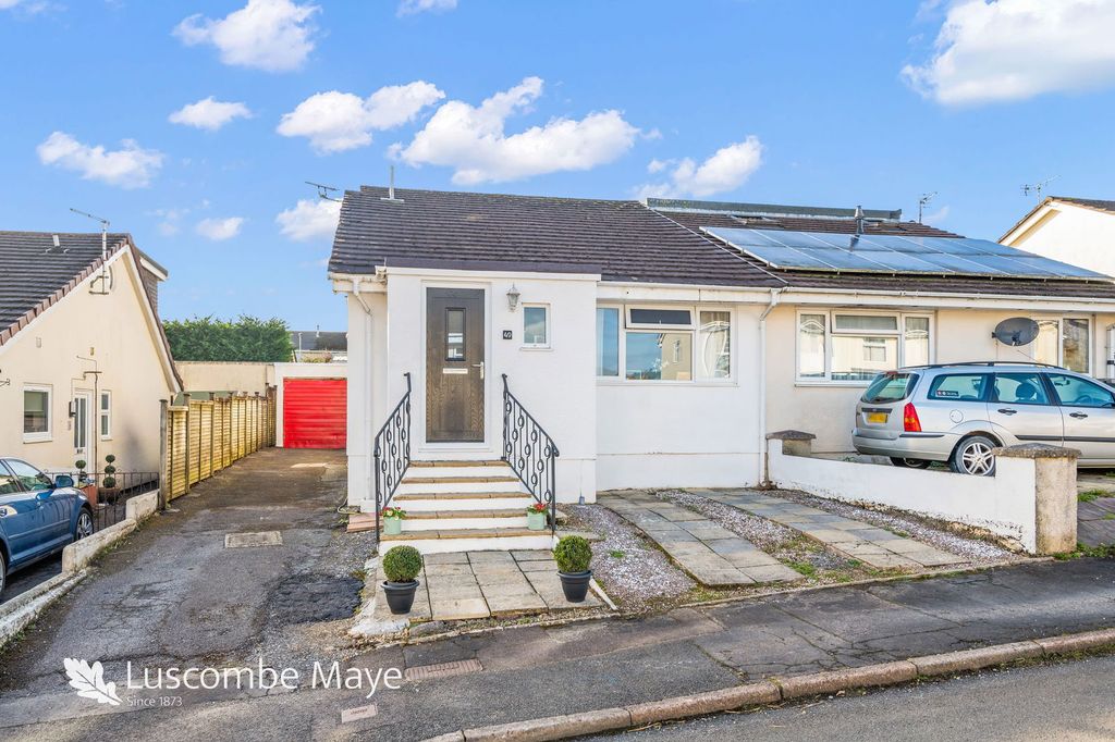Property photo 3 of 13