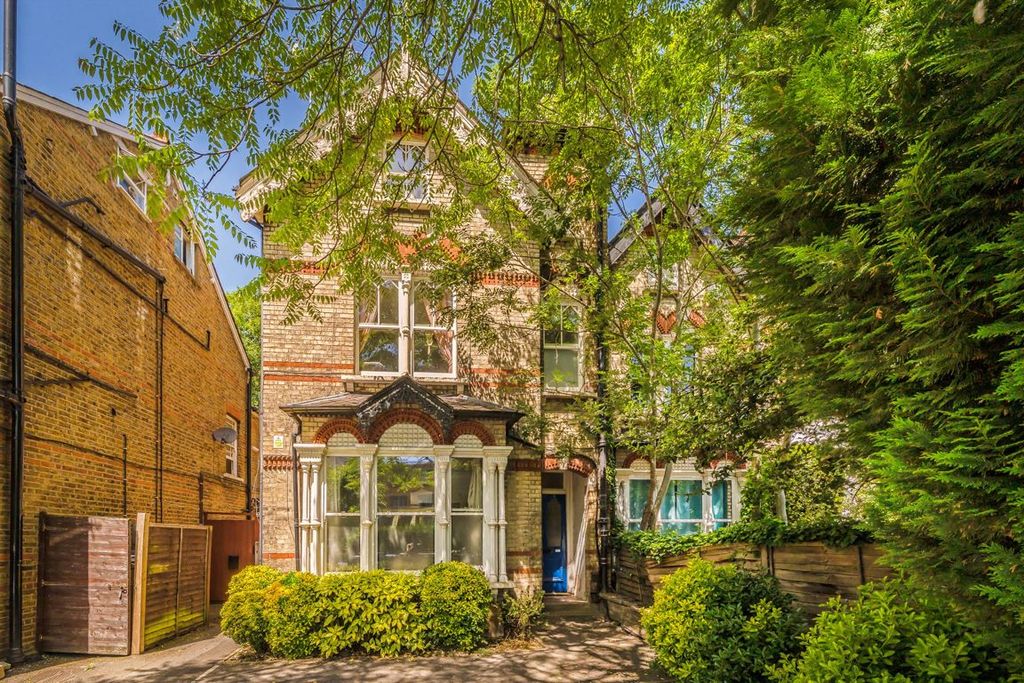 Property photo 1 of 7