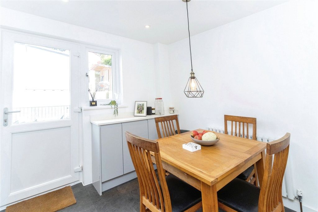 Property photo 3 of 13 Picture No. 08