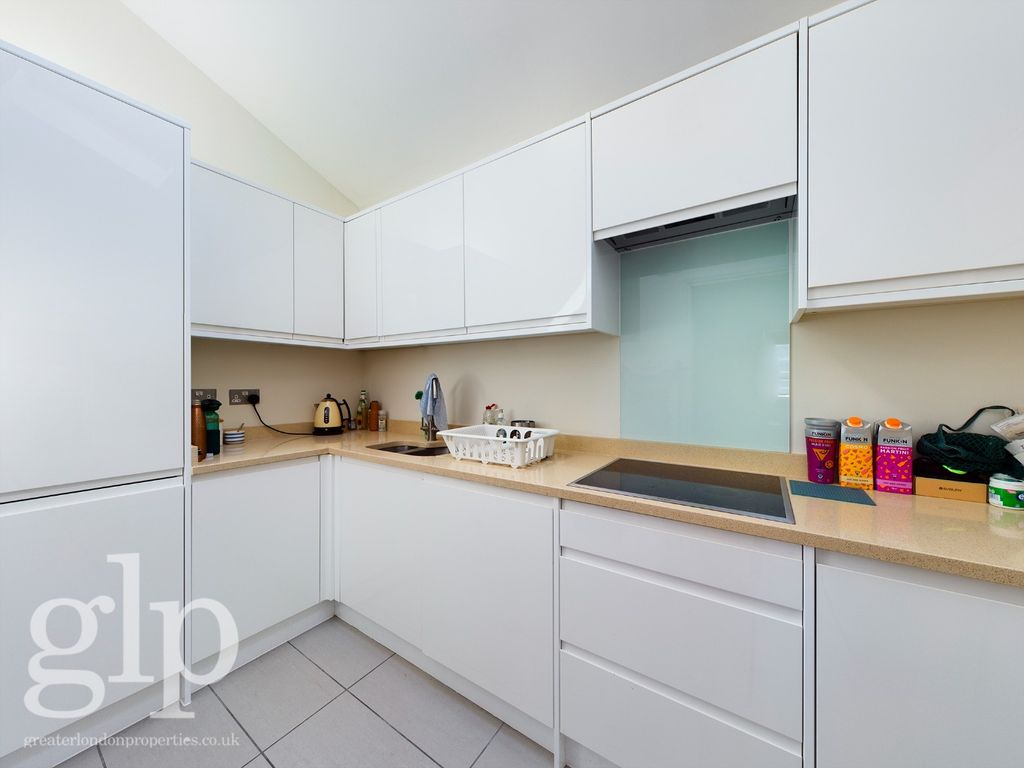 Property photo 2 of 10 2338444