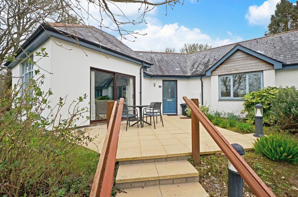 Property photo 3 of 30