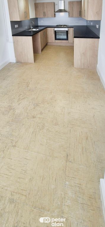 Property photo 3 of 16 Image