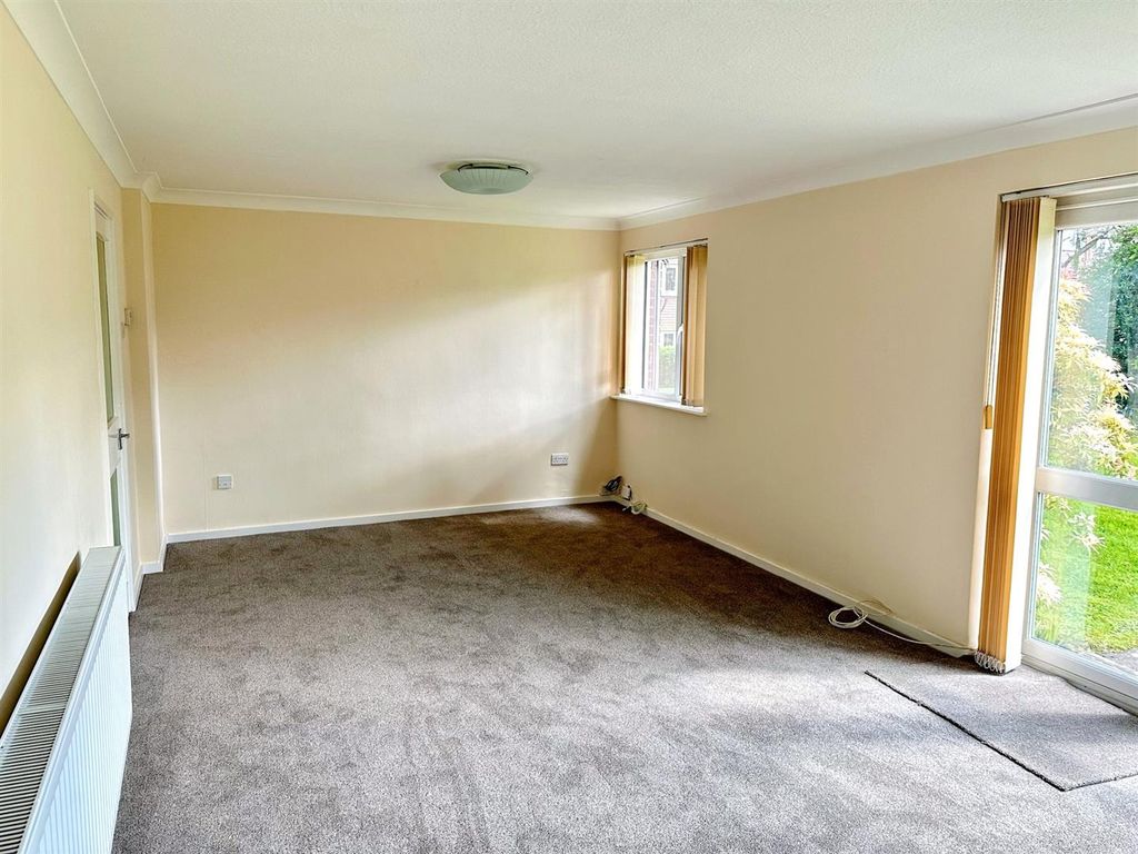 Property photo 3 of 19 Img_2528.Jpg