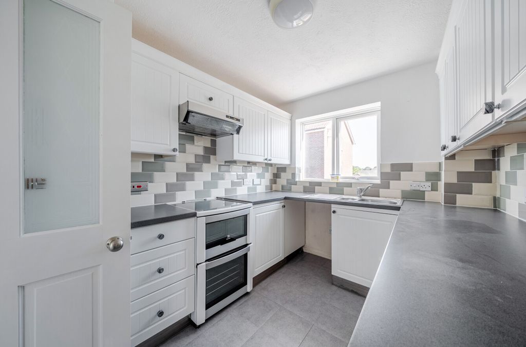 Property photo 3 of 10 1488693-7-6A4E6F1...