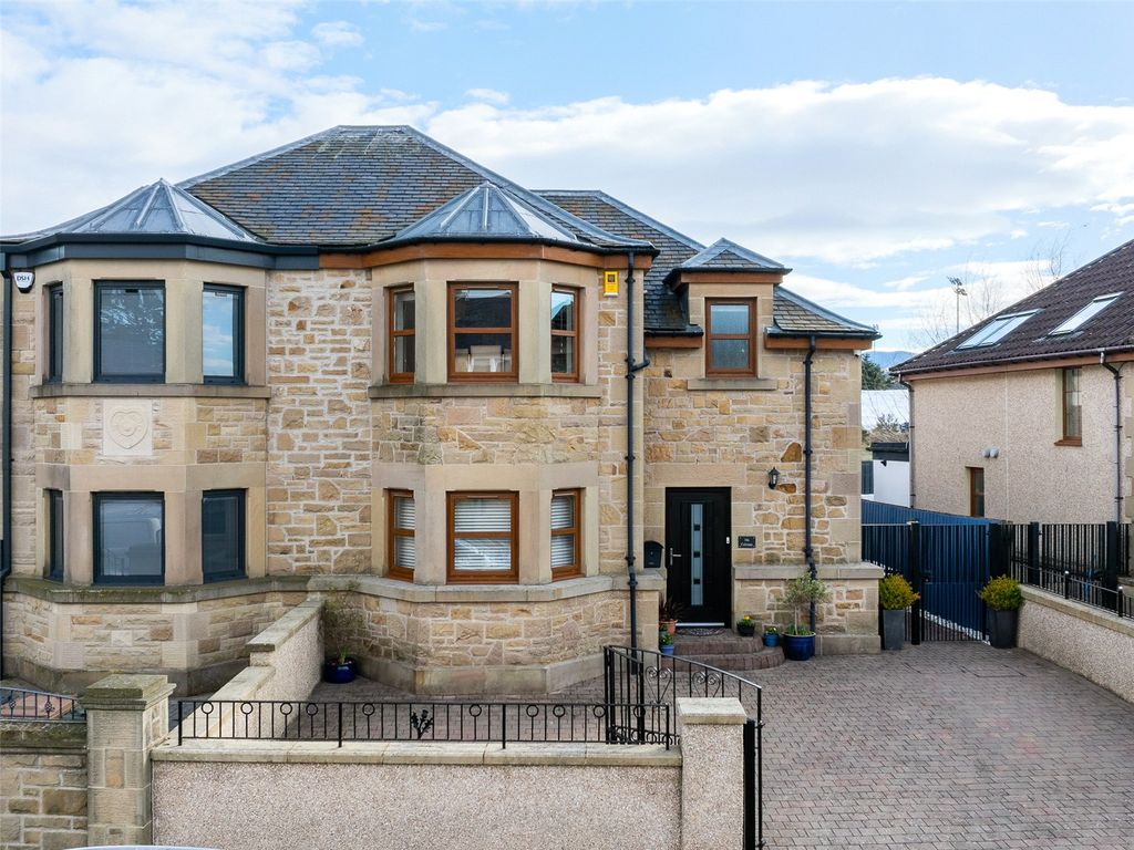 Property photo 1 of 56 Picture No. 56