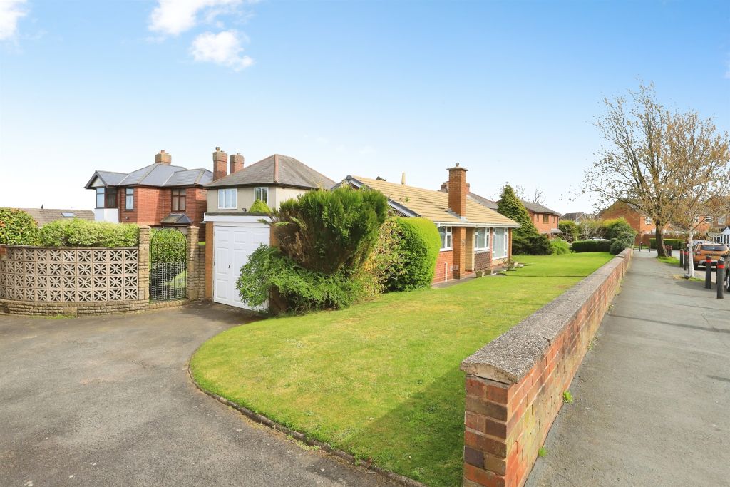 Property photo 2 of 19