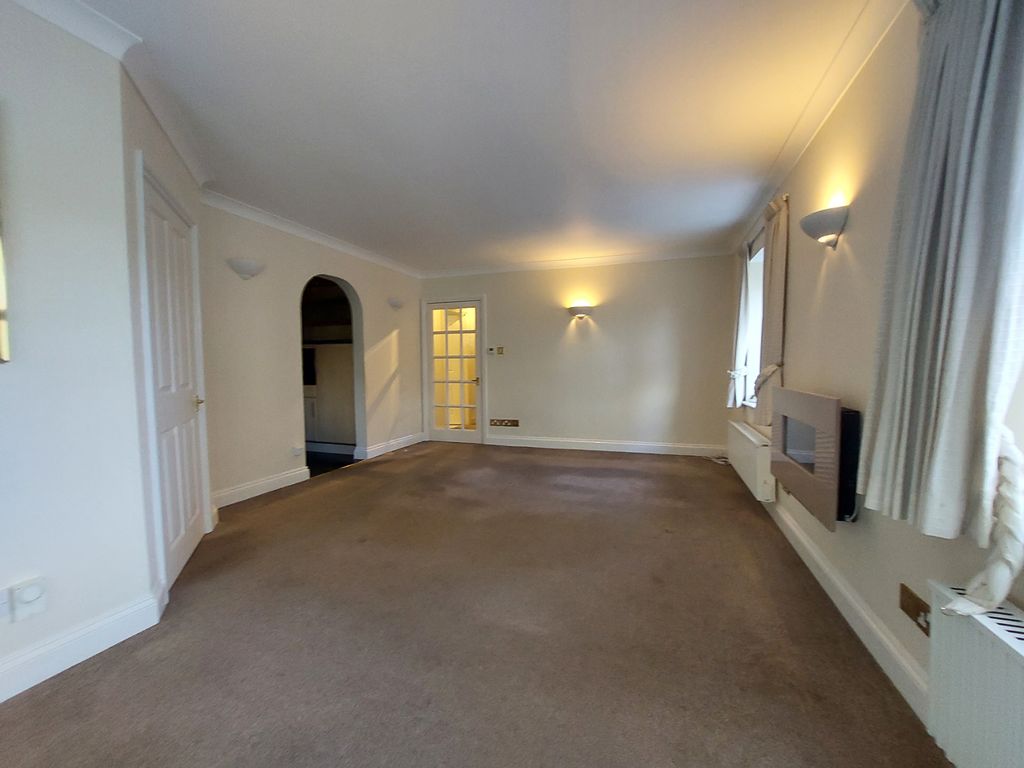 Property photo 3 of 14 20260326_160601