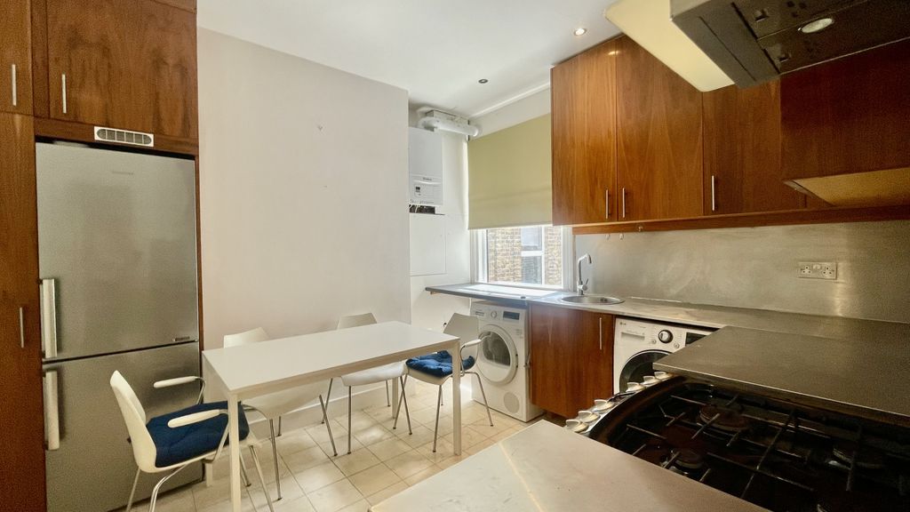 Property photo 3 of 6 Gallery