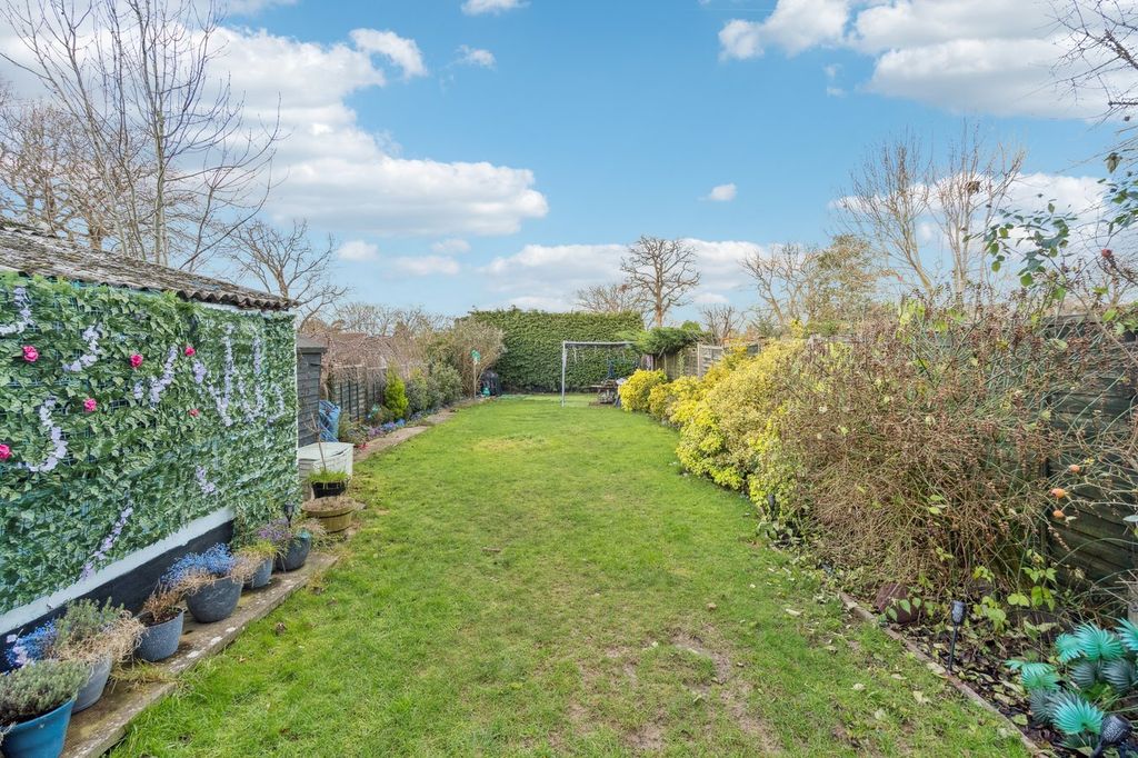 Property photo 1 of 25