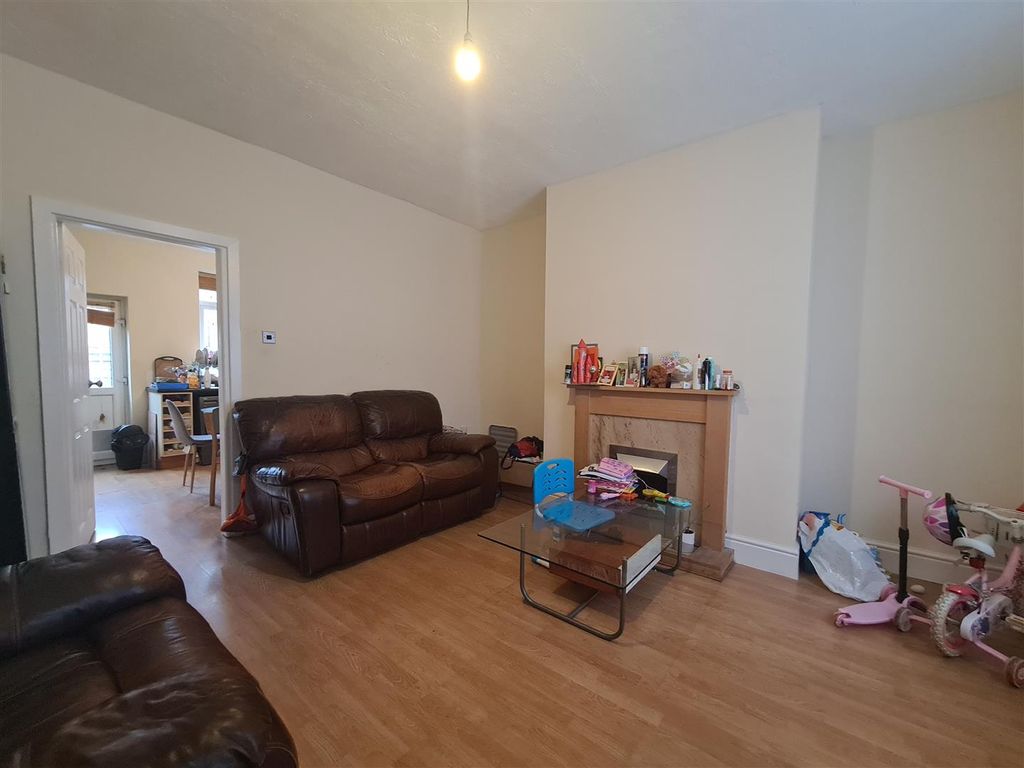 Property photo 2 of 9 20260202_091733.Jpg