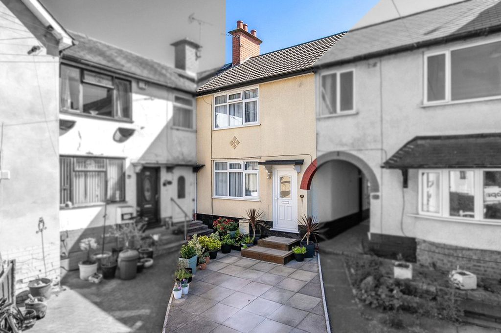 Property photo 1 of 22 Picture No. 29