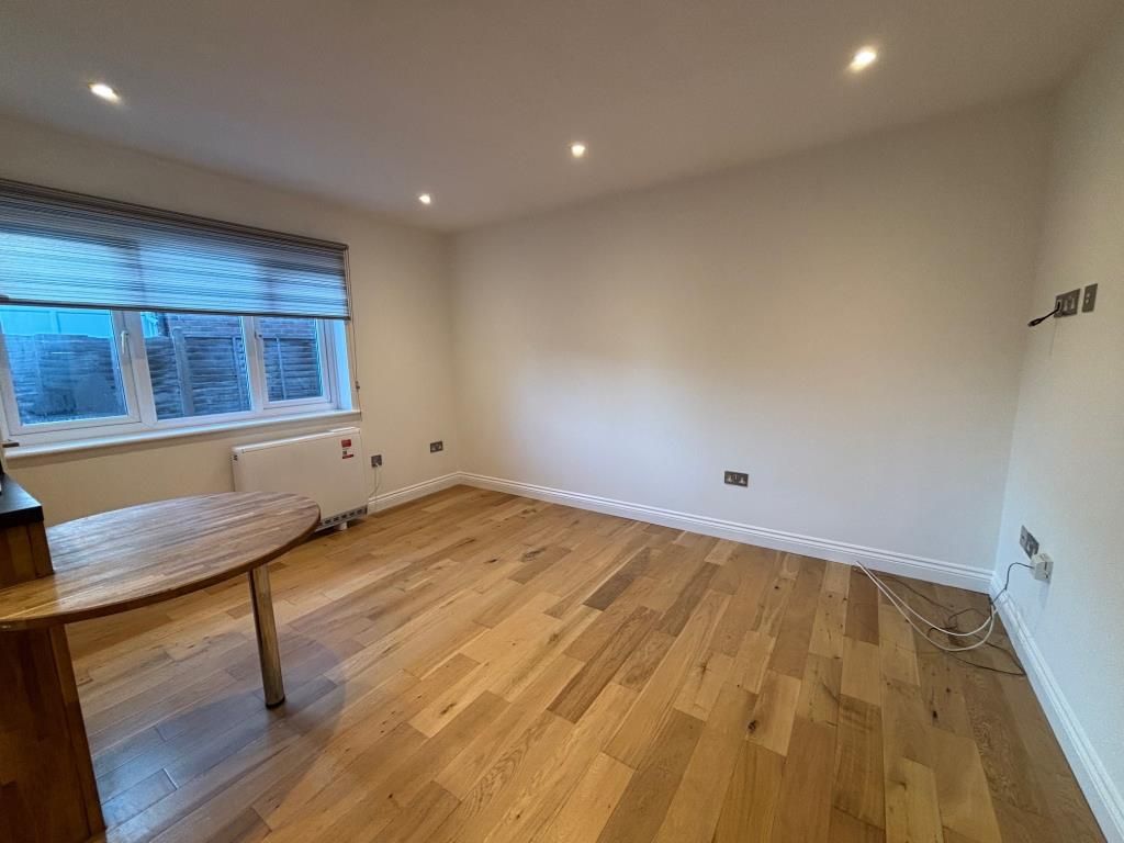 Property photo 2 of 6 2