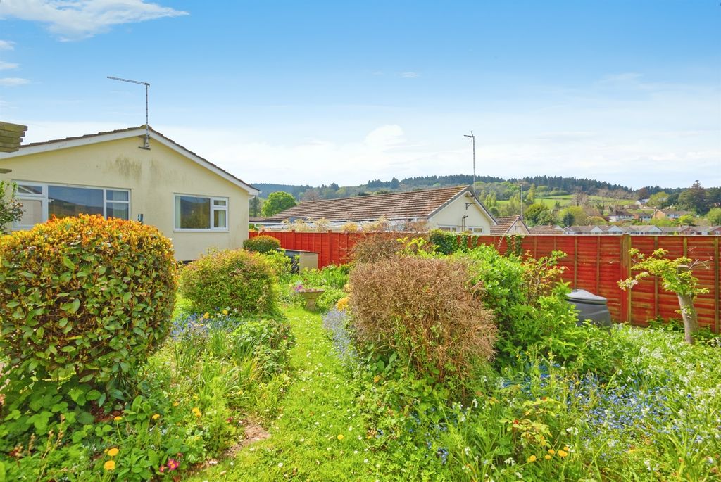 Property photo 3 of 18
