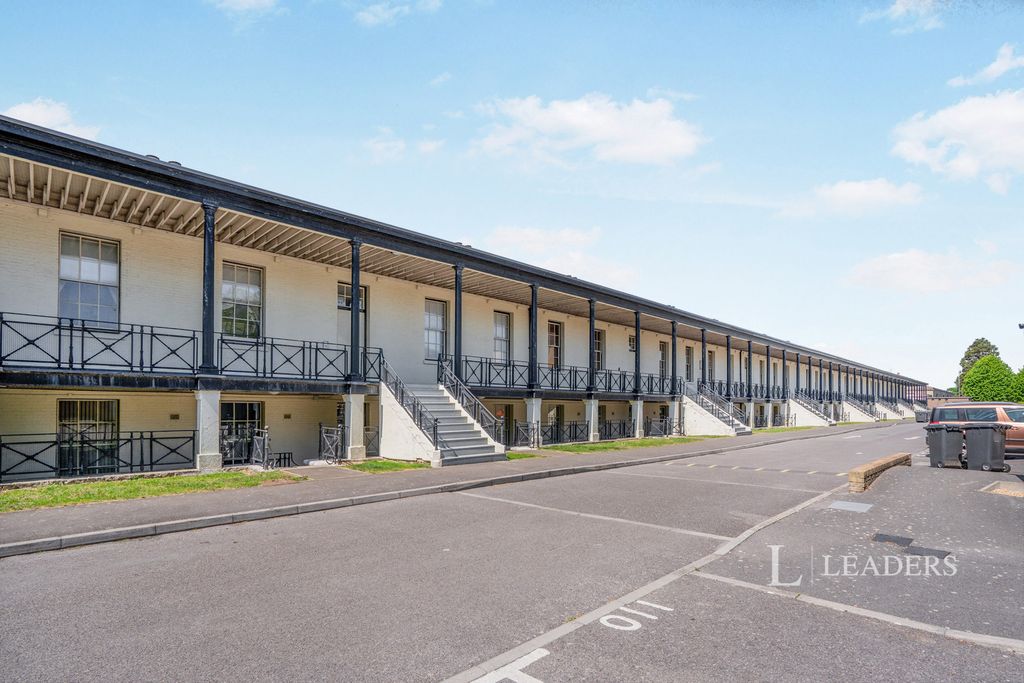 Property photo 1 of 16 Pbox-Img.Jpg