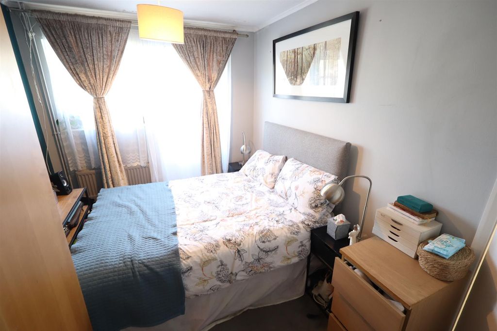 Property photo 3 of 9 Img_1013.Jpg