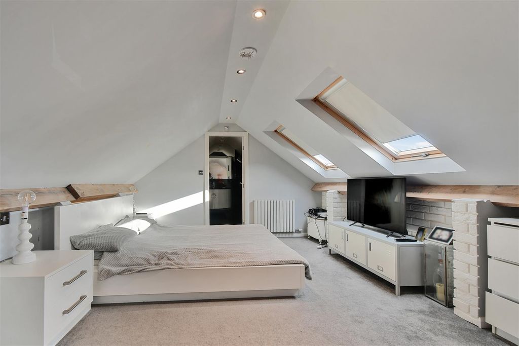 Property photo 3 of 17 Dsc_5412.Jpg