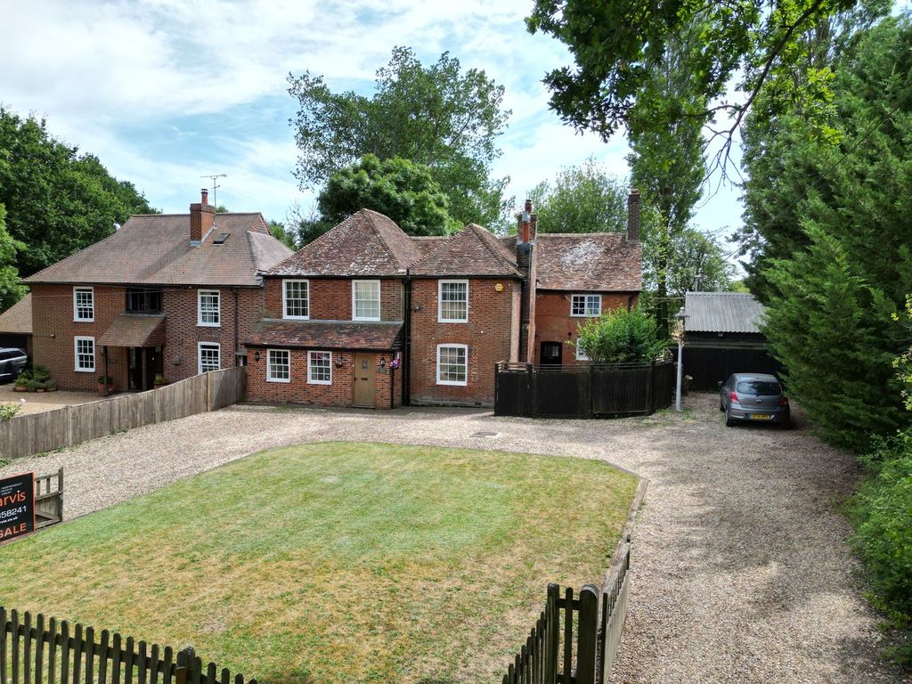 Property photo 1 of 21