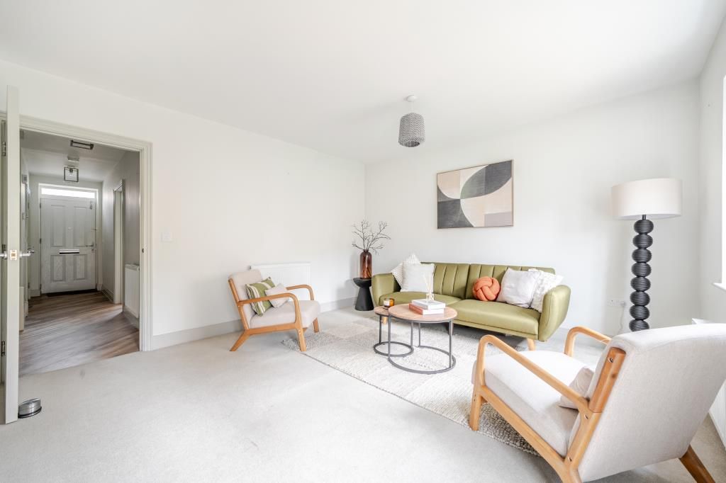 Property photo 3 of 19 Reception